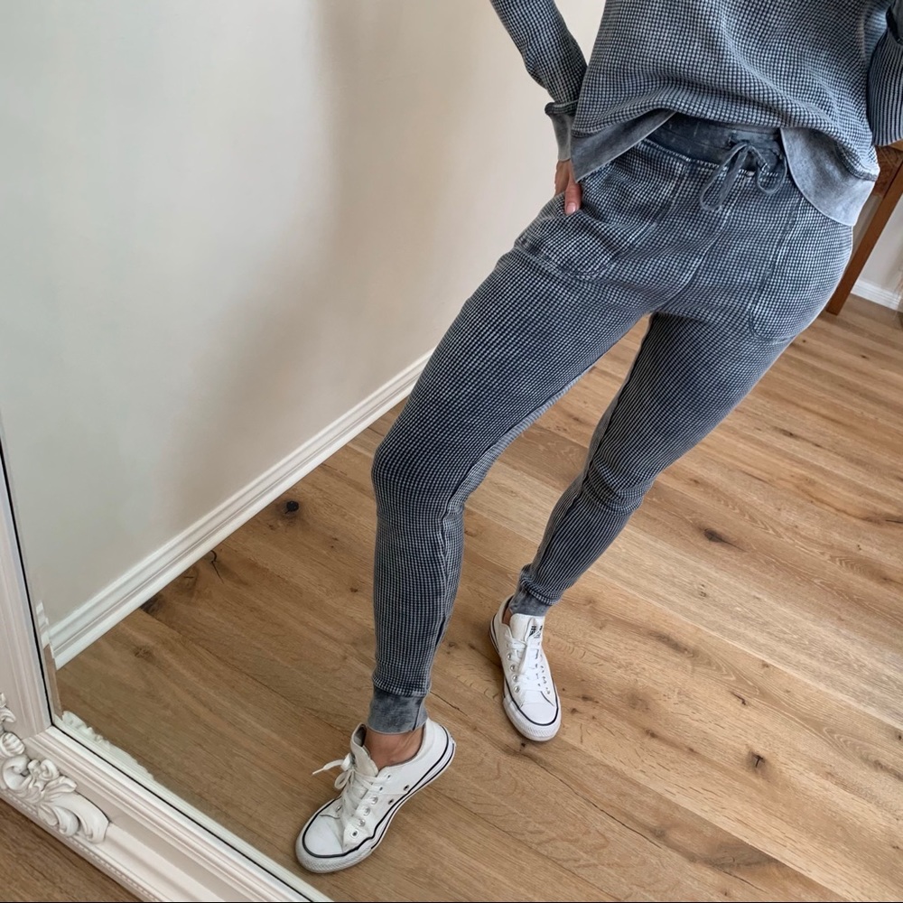 🔃LAST • Keepin’ Cozy Waffle Jogger | Faded Grey